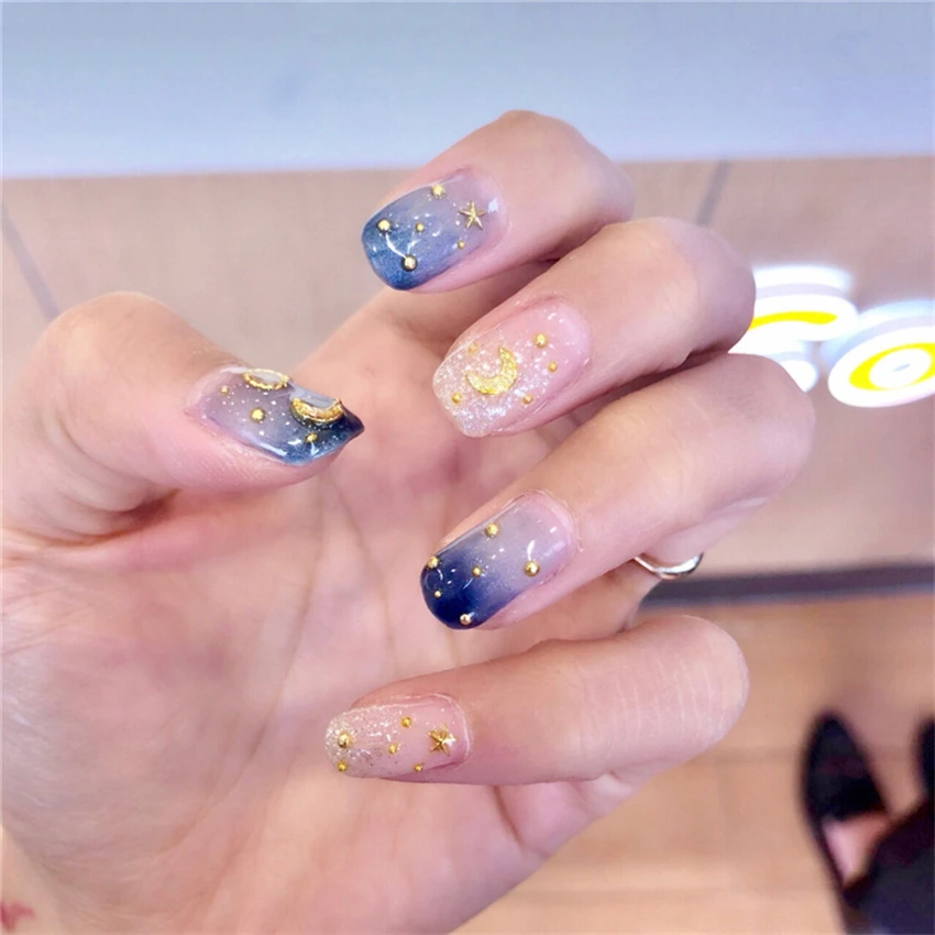 Nail Art Glossy - 24PCS Short Model Full Cover Silver