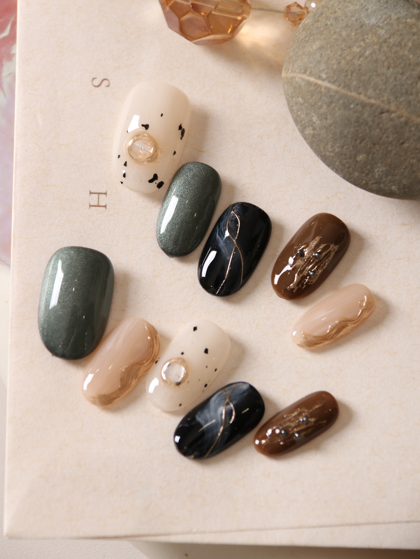 10Pcs Press on Nails Short Ski - Nail Adhesive Tab reseña y precio
