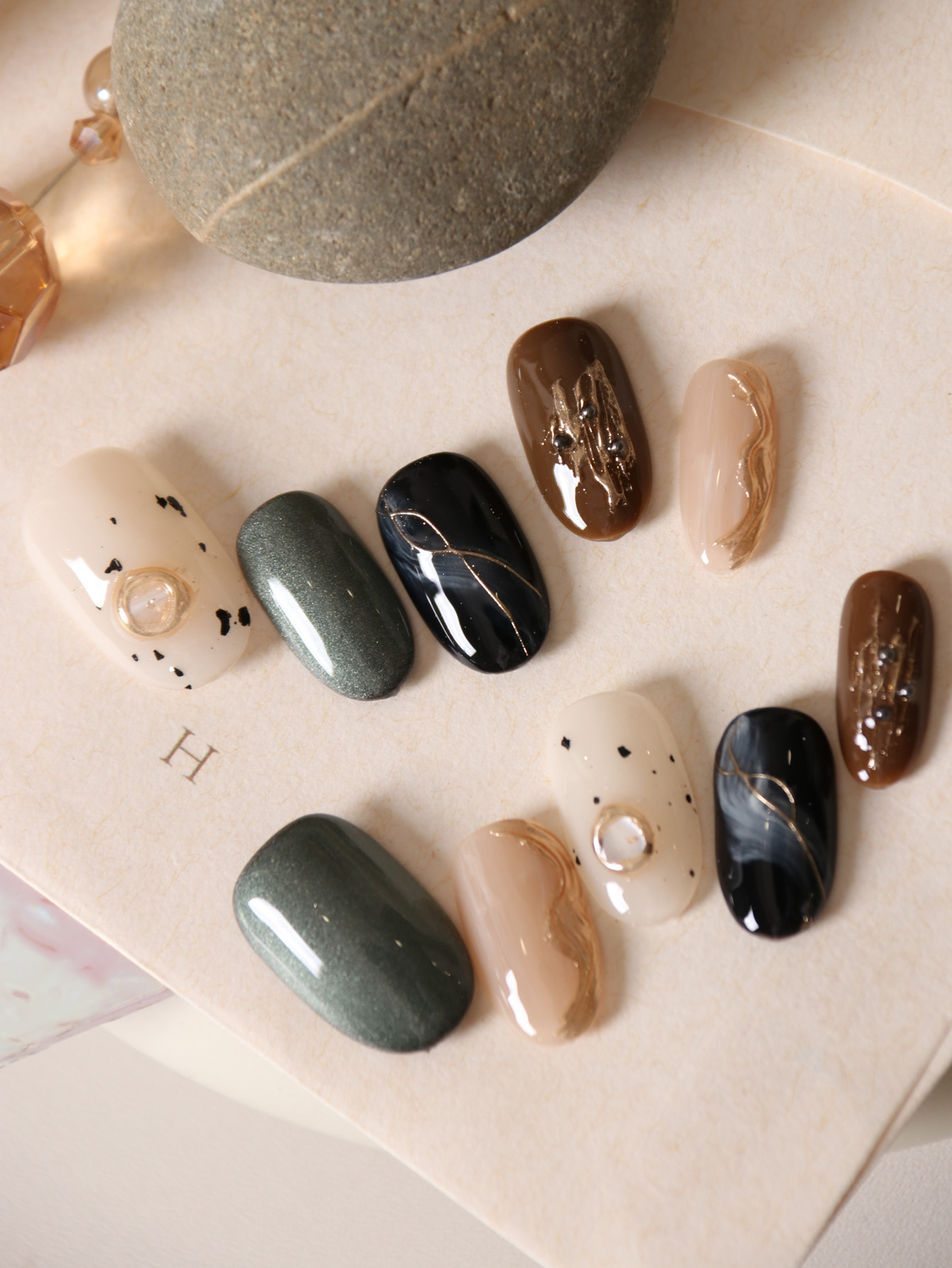 10Pcs Press on Nails Short Ski - Nail Adhesive Tab reseña y precio
