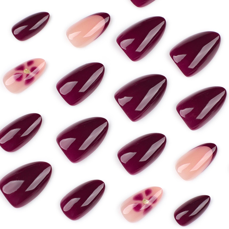 Burgundy simple petals flower  - Nail Art Burgundy reseña y precio