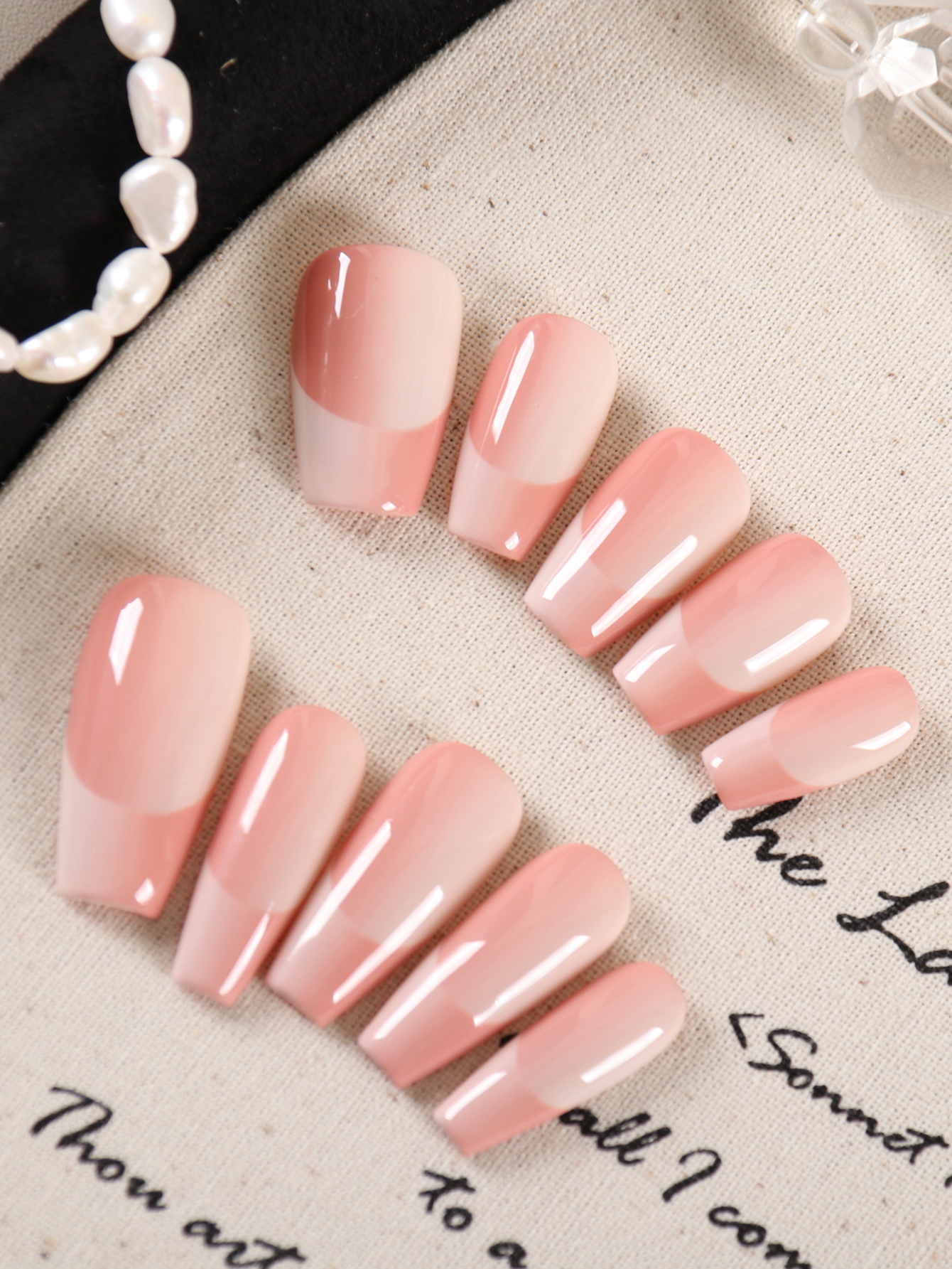 10Pcs Press on Nails Short Fre - Nail Adhesive Tab reseña y precio