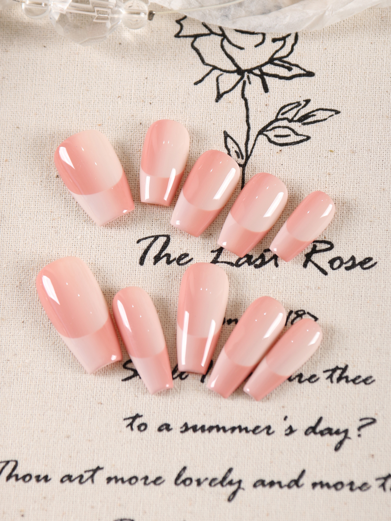 10Pcs Press on Nails Short Fre - Nail Adhesive Tab reseña y precio
