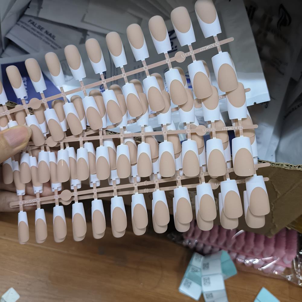 120Pcs Nude French Fake Nails  - Nail Art Fake Nails reseña y precio