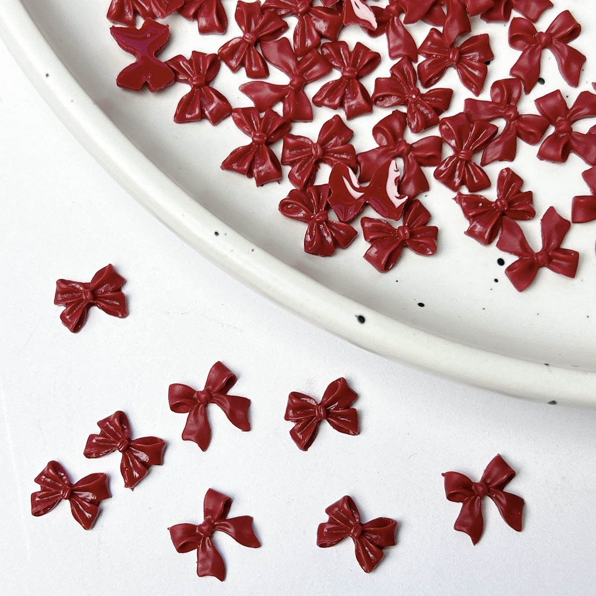 50PCS Burgundy 3D Acrylic Bow  - Nail Art Burgundy reseña y precio