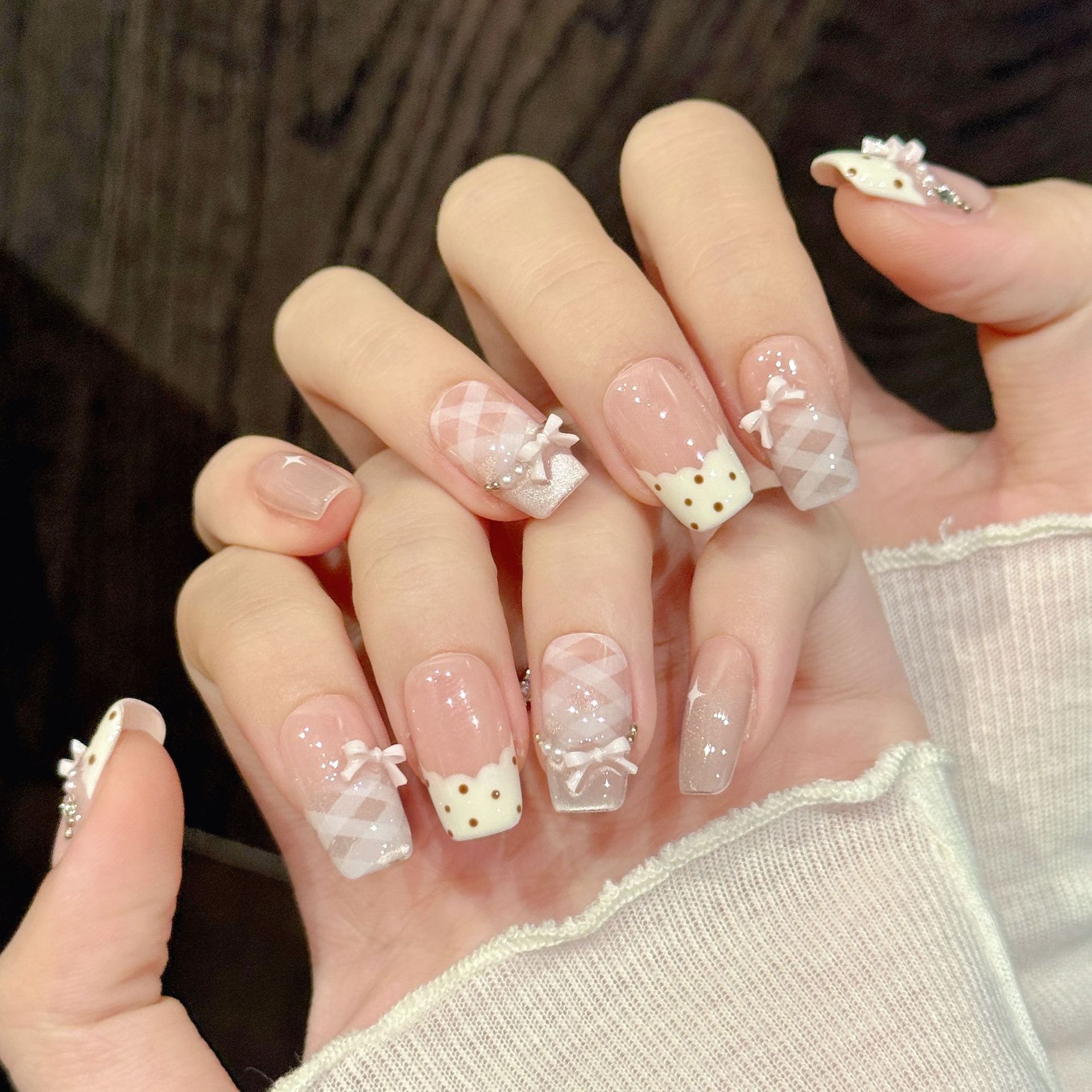 10 PCS Luxury Handmade Press o - Nail Adhesive Tab reseña y precio